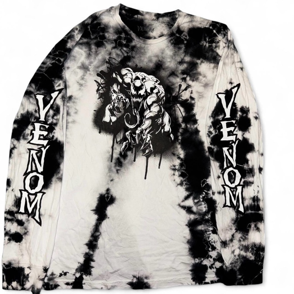 Marvel Black and White Long Sleeve Tee with Edgy Graphics
